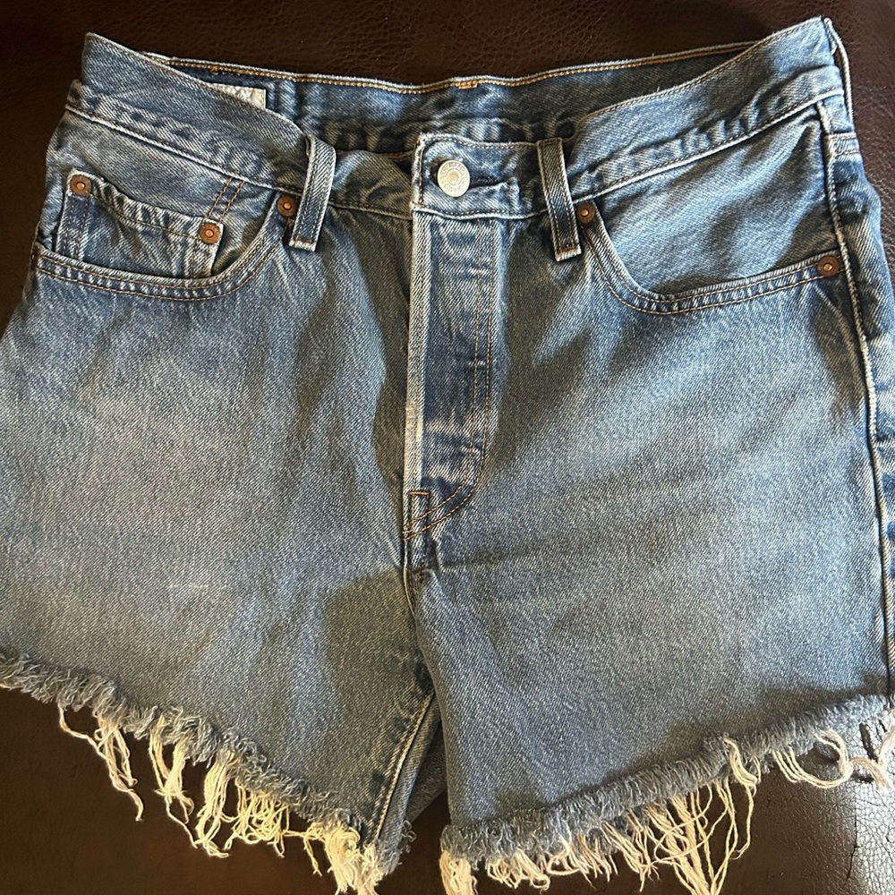 The perfect cut off 501 Levi’s ❤️